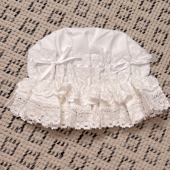 Sold Out - NWOT Rococo Classic Lolita Double Layered Lace Bonnet White - Picture 4 of 5